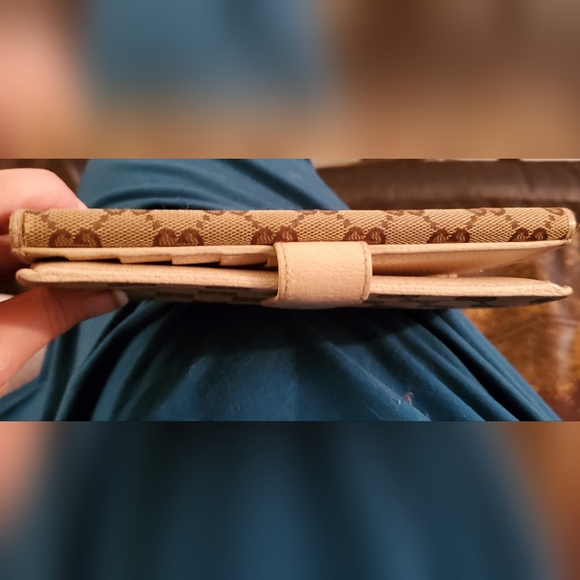 Gucci Beige cream Canvas and Leather Logo Metal Plate Continental Wallet - Picture 13 of 13